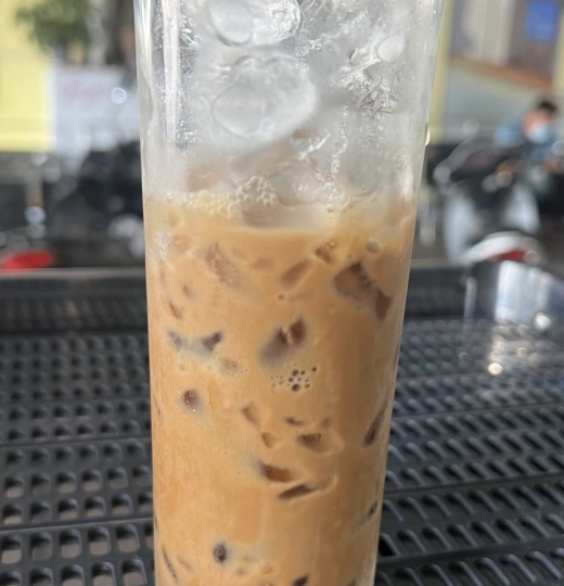 Cà phê sữa đá